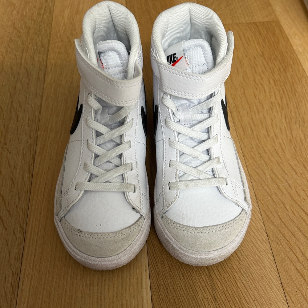 Nike Kids Blaze 77 High-Top Sneakers